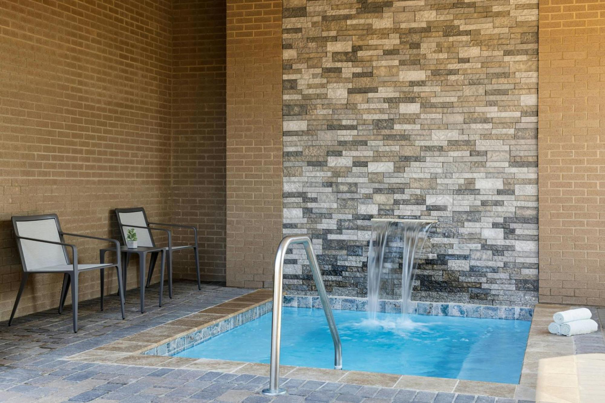 Courtyard By Marriott Starkville Msu At The Mill Conference Center Dış mekan fotoğraf