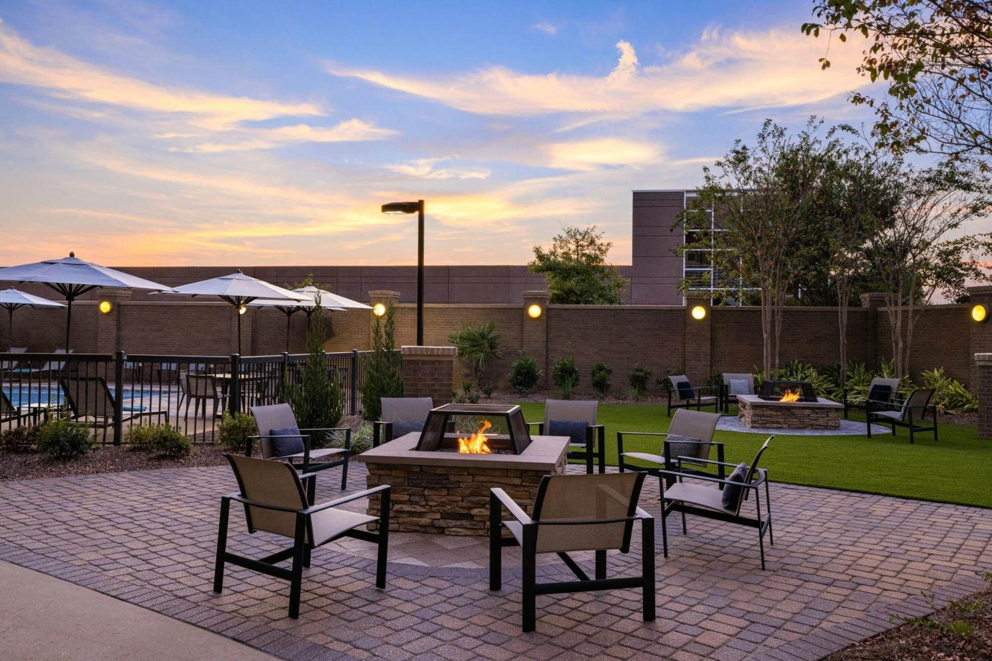 Courtyard By Marriott Starkville Msu At The Mill Conference Center Dış mekan fotoğraf